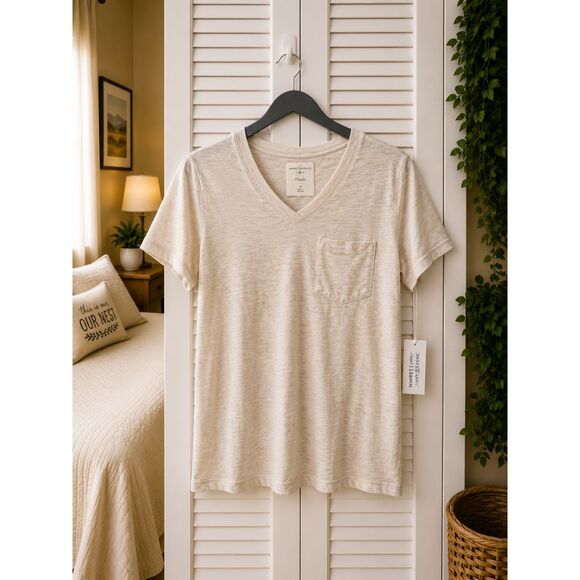 Market & Spruce Tops - Market & Spruce Phoebe Pocket Detail V-Neck Tee Beige Medium NWT